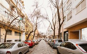 Reformed And Bright- 2Bdr 1Bth- Nervion